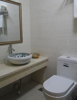 Hong Village Pine Crane Hall Inn Montes Huang Exterior foto